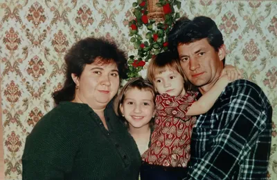 Возрождение наследия: Восстановление утраченной части лица на фото