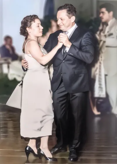 Мелодия Времени: Оживший Танец Воспоминаний