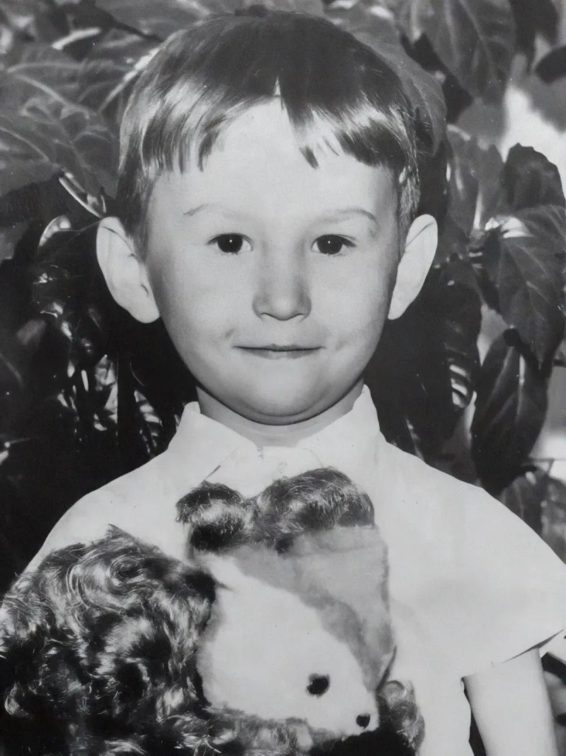 Взгляд сквозь время: ожившая история детства.